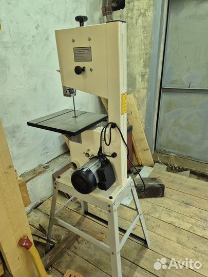 Ленточнопильный станок