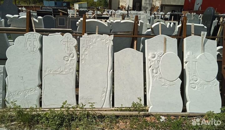 Памятники гранитные / Памятники мраморные