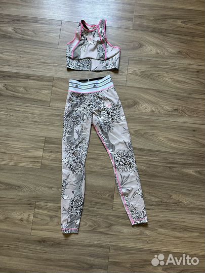 Леггинсы и топ фирмы Adidas by Stella McCartney