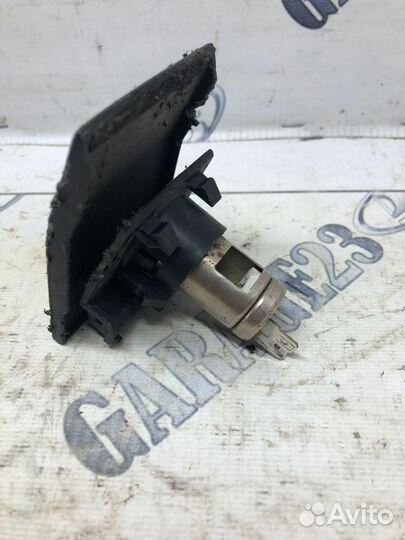 Прикуриватель Nissan Murano z50