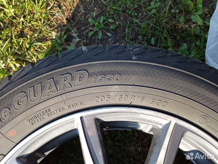 Yokohama Guardex 165 205/60 R16