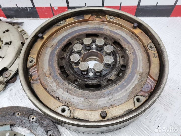 Маховик (демпфер сцепления) для BMW 3-Series (E46)