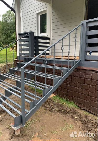 Лестница в стиле лофт