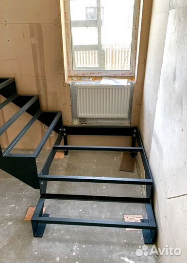 Металлокаркас для лестницы 