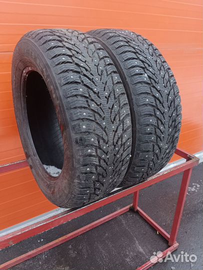 Nokian Tyres Hakkapeliitta 9 SUV 235/60 R18 107T