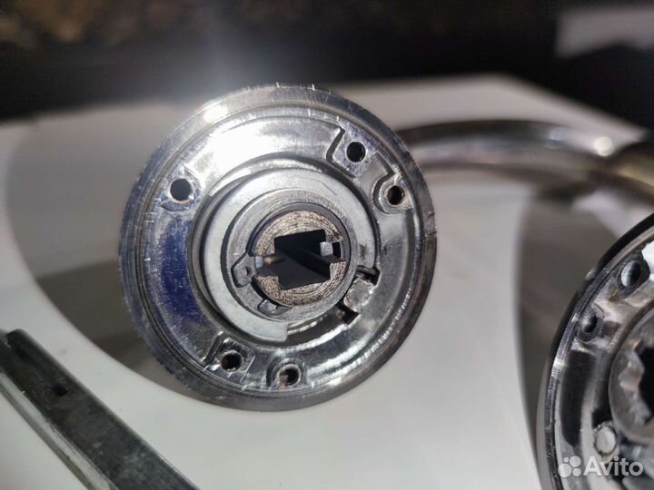 Ручки для межкомнатных дверей со сломаной пружиной