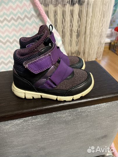 Ботинки демисезонные для девочки 22 размер ecco