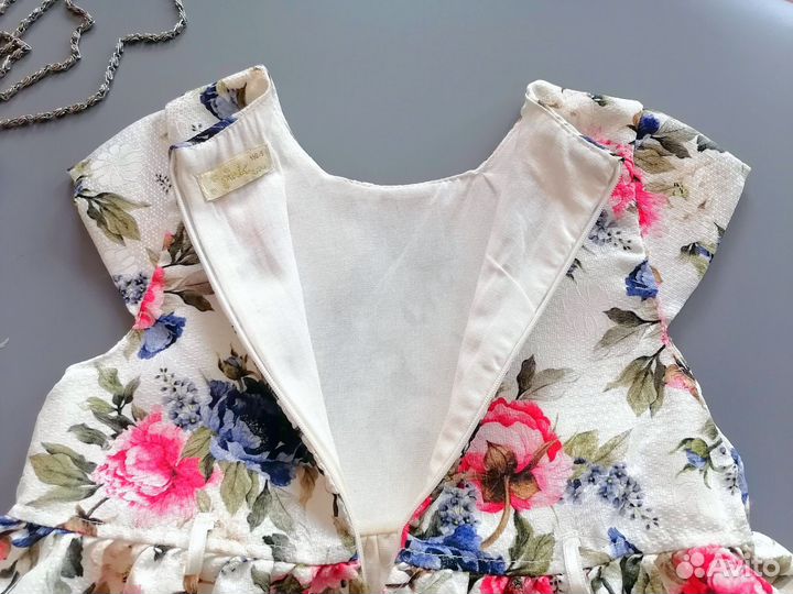 Платье для девочки и болеро 110