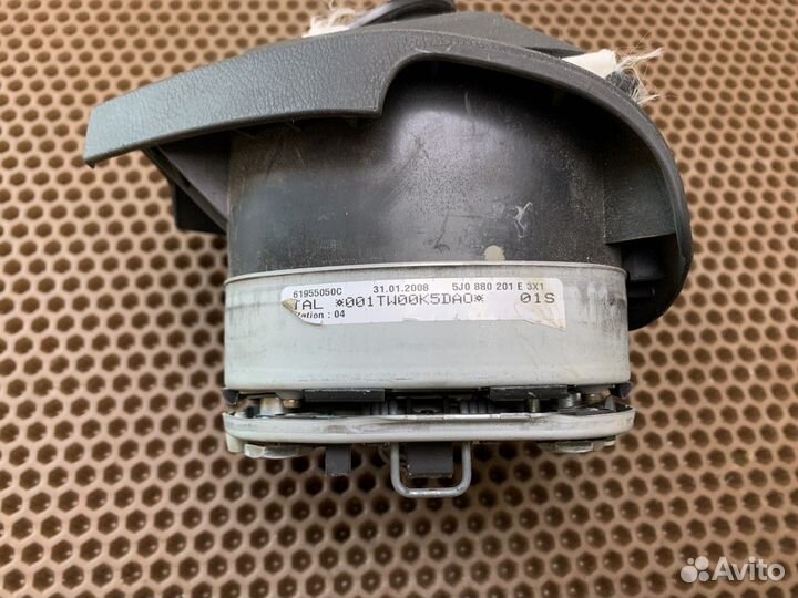 Подушка безопасности водителя Skoda Fabia