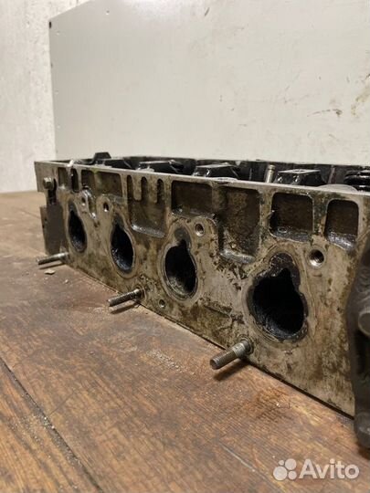 Головка блока цилиндров Renault Logan K7J 2008