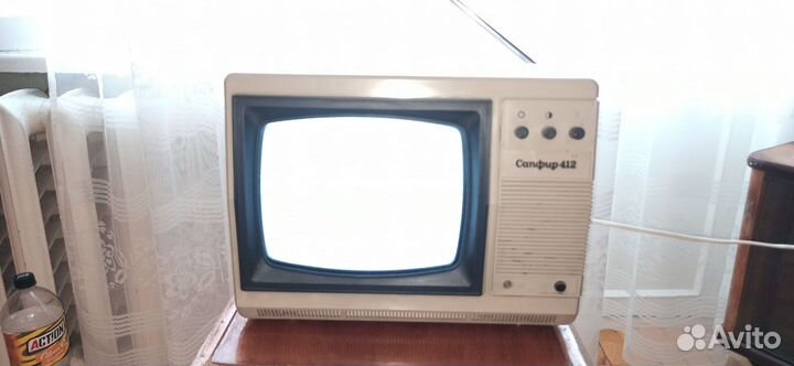 Телевизор бу Сапфир 412