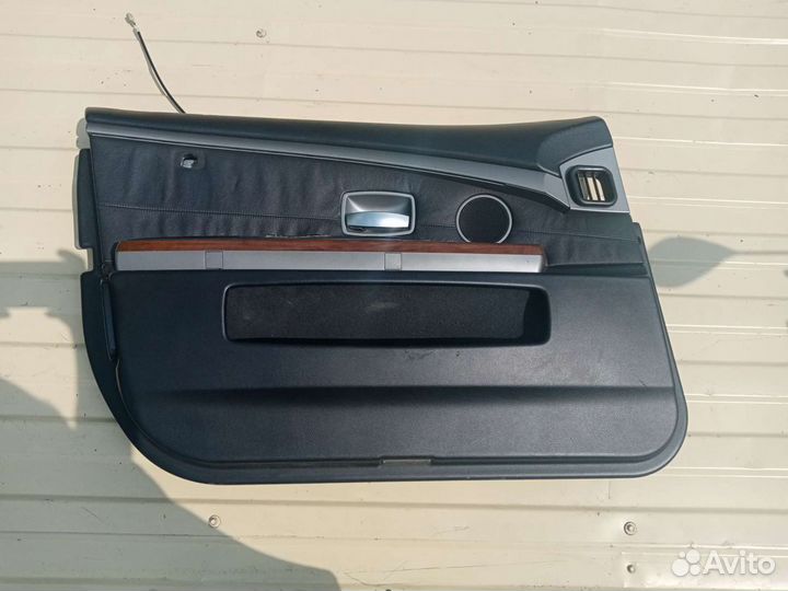 Дверная карта передняя правая BMW E65 730i 2003
