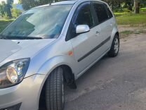 Ford Fiesta 1.6 MT, 2008, 126 000 км, с пробегом, цена 545 000 руб.