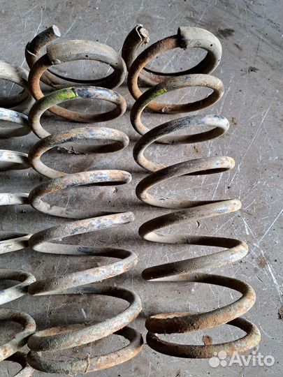 Пружины задние на Ягуар x-type