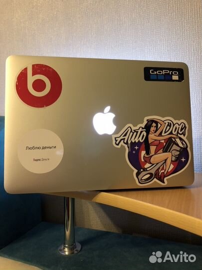MacBook Pro (Retina, 13-inch, Early 2015)
