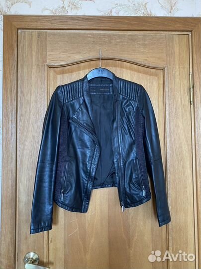 Кожаная куртка zara s
