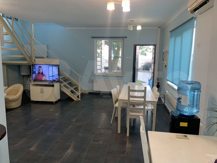 Коттедж 155 м² на участке 7 сот.