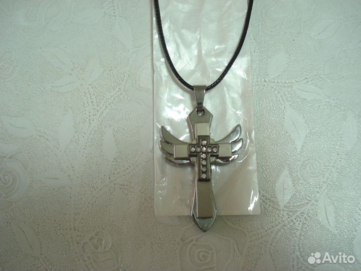 Мужское украшение