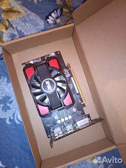 Видеокарта amd rx550 4gb