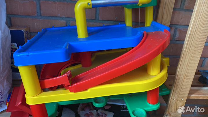 Лего, гараж, железная дорога, конструктор