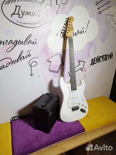 Электро гитара с комбоусилителем
