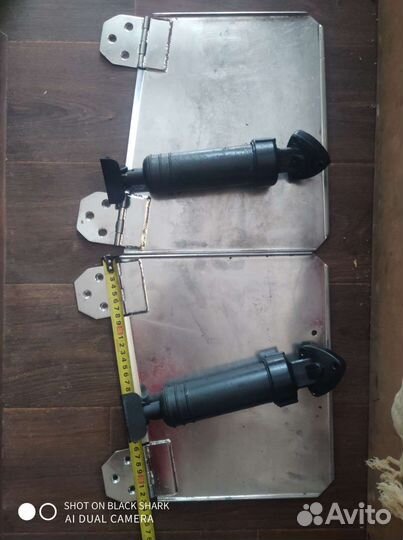 Комплект транцевых плит с пневмоцилиндрами bennett