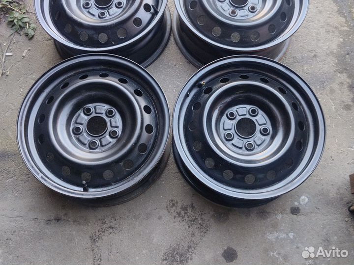Toyota Suzuki Chery r16 5x114.3 et45 d60.1