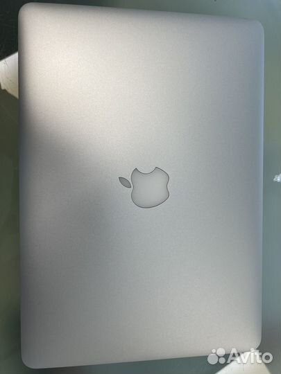 Apple MacBook Air 2012