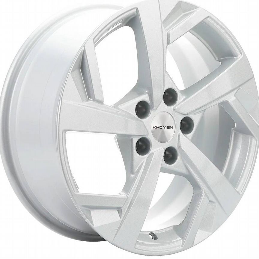 Диски Khomen KHW1712 7x17 5x114.3 ET47 D66.1 F-Silver