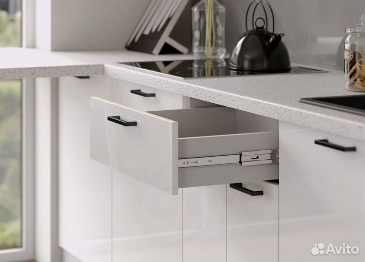 Кухня новая