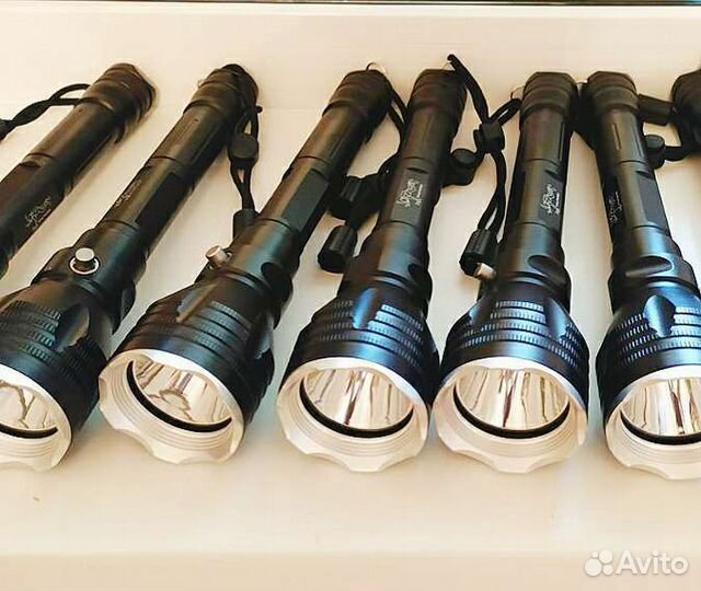 Мощный подводный фонарь желтый свет