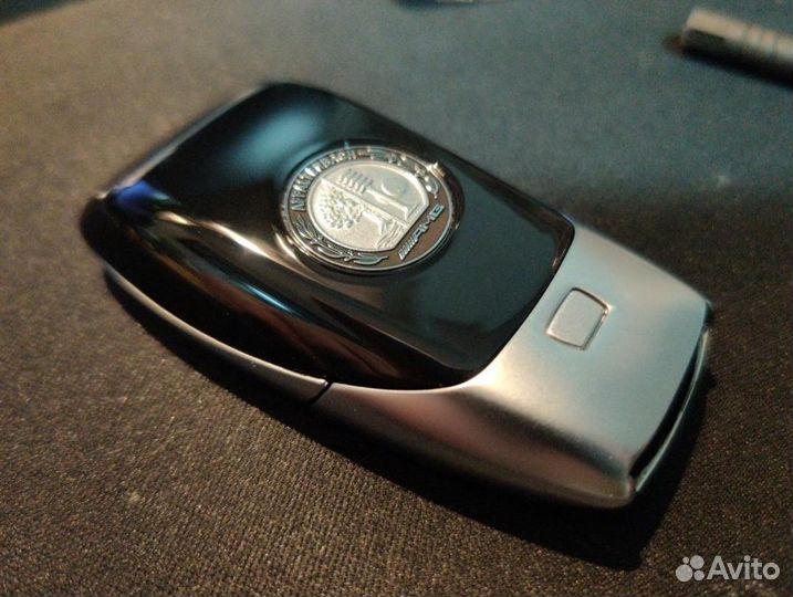 Крышка ключа Mercedes AMG Оригинал Новая