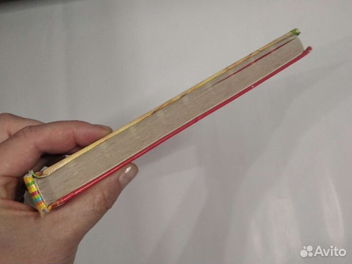 Книга 100 лучших стихов и сказок Росмэн