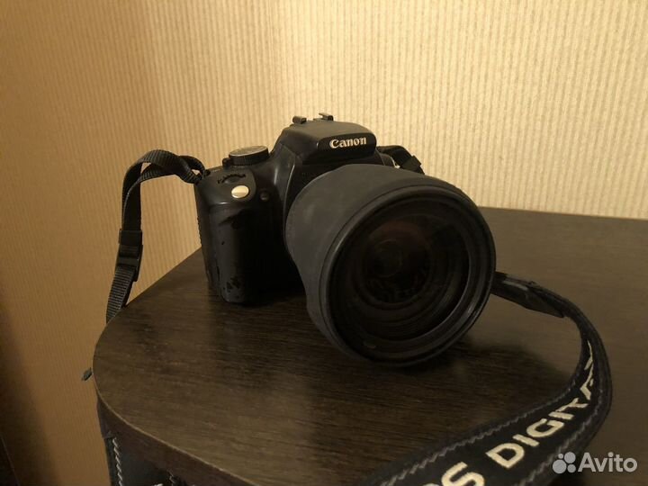 Canon DS126071