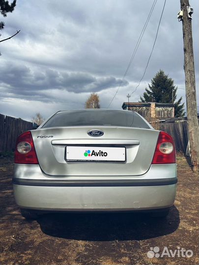 Ford Focus 2.0 МТ, 2006, 262 472 км