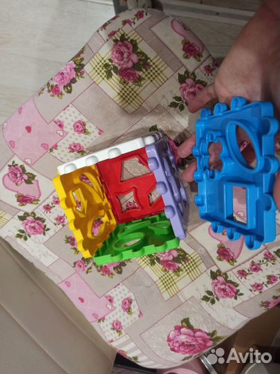 Развивающие игрушки гитара кубики