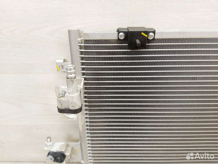 Радиатор кондиционера Opel Astra H. 2004-2014