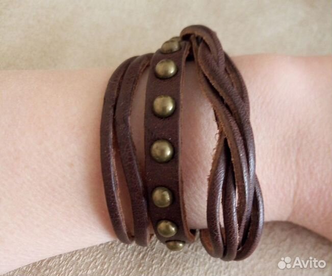 Кожаный браслет
