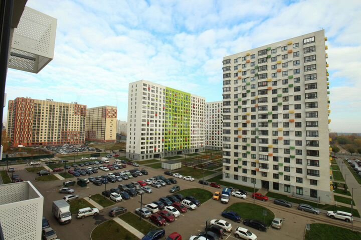 2-к. квартира, 63 м², 7/17 эт.