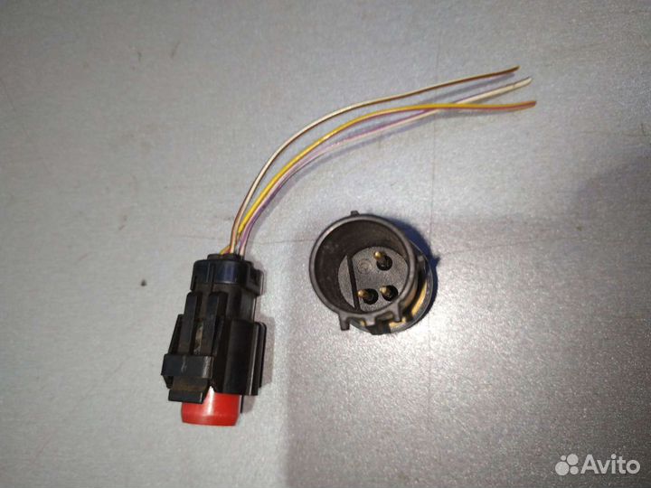 Реле давления фреона Форд Фокус Мондео Фиеста