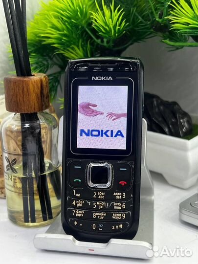 Nokia 1680 Classic