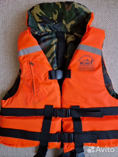 Спасательный жилет