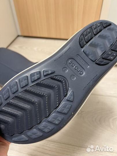 Резиновые сапоги Crocs W7