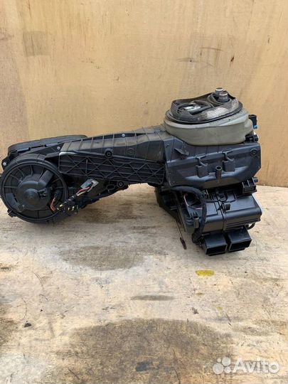 Отопитель печка в сборе (кондиционер ) vw passat b