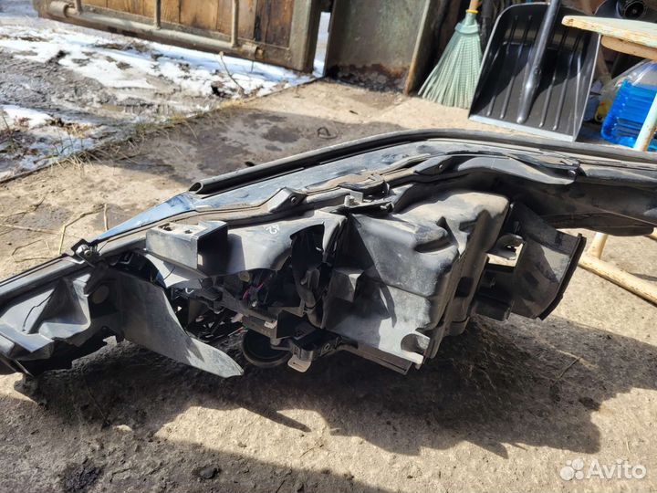 Lexus lx 570 фара правая