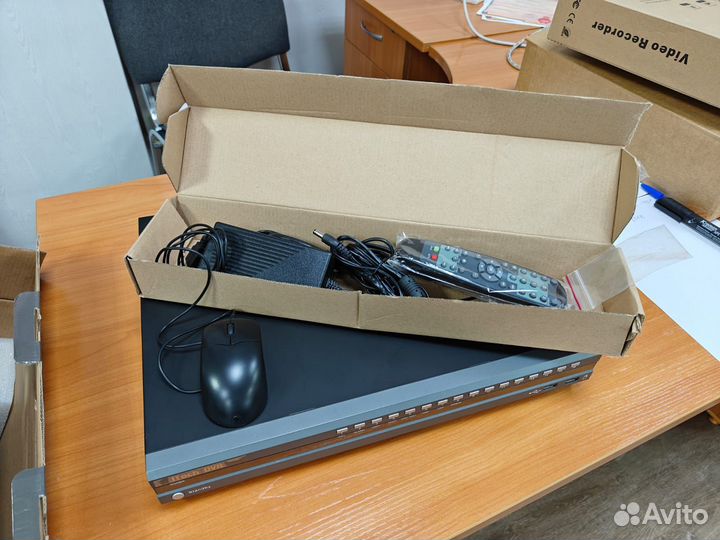 16-ти канальный регистратор DVR-161S