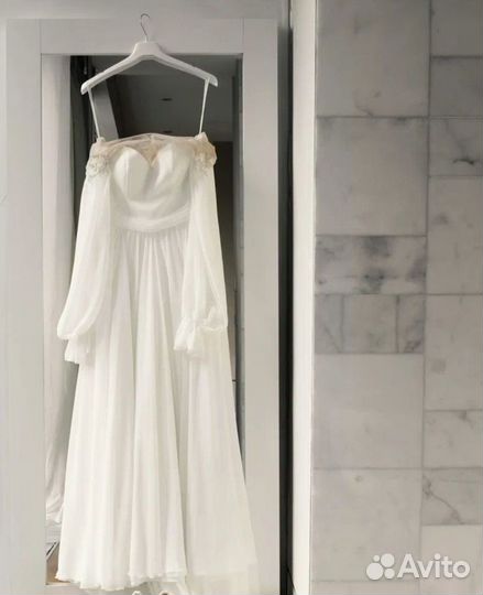 Свадебное платье 42 44 возможен пракат