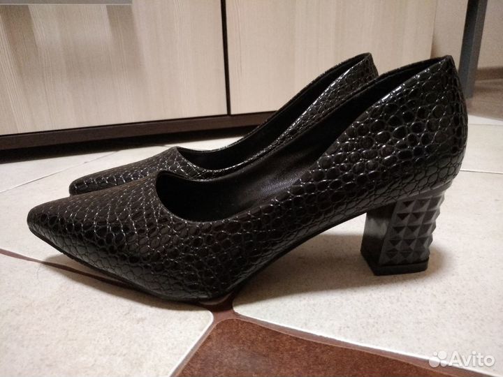 Продам туфли