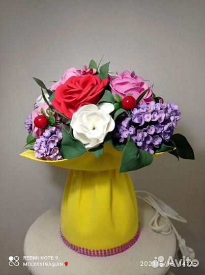 Подарки букеты цветов картины розы на праздник