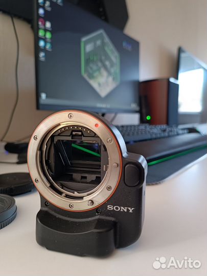 Адаптер Sony la-ea2